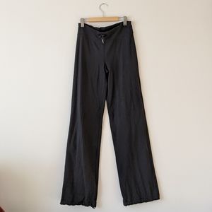Lululemon black lounge joggers